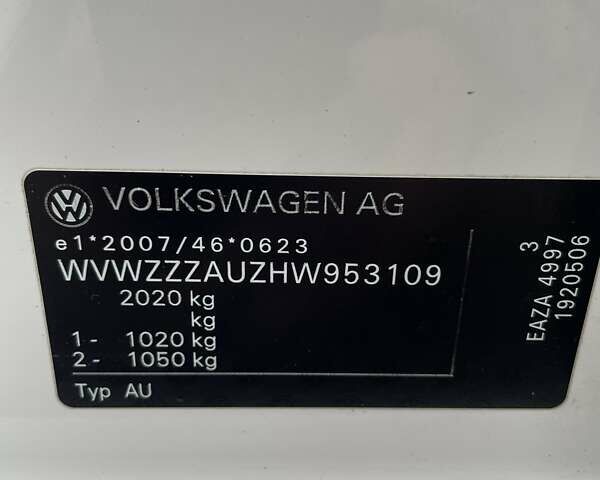 Білий Фольксваген e-Golf, об'ємом двигуна 0 л та пробігом 154 тис. км за 13200 $, фото 29 на Automoto.ua