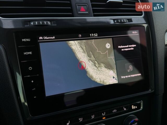 Білий Фольксваген e-Golf, об'ємом двигуна 0 л та пробігом 97 тис. км за 13800 $, фото 22 на Automoto.ua