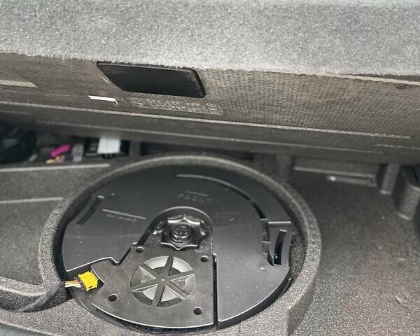 Білий Фольксваген e-Golf, об'ємом двигуна 0 л та пробігом 154 тис. км за 13200 $, фото 20 на Automoto.ua