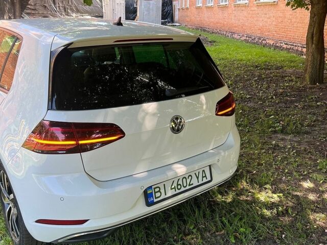 Белый Фольксваген e-Golf, объемом двигателя 0 л и пробегом 96 тыс. км за 14500 $, фото 3 на Automoto.ua