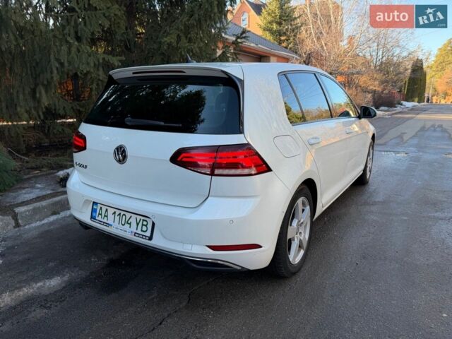 Білий Фольксваген e-Golf, об'ємом двигуна 0 л та пробігом 94 тис. км за 15100 $, фото 4 на Automoto.ua