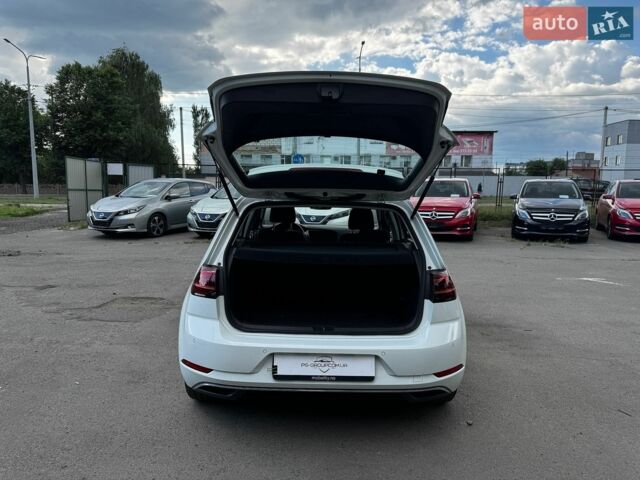 Білий Фольксваген e-Golf, об'ємом двигуна 0 л та пробігом 119 тис. км за 12800 $, фото 20 на Automoto.ua
