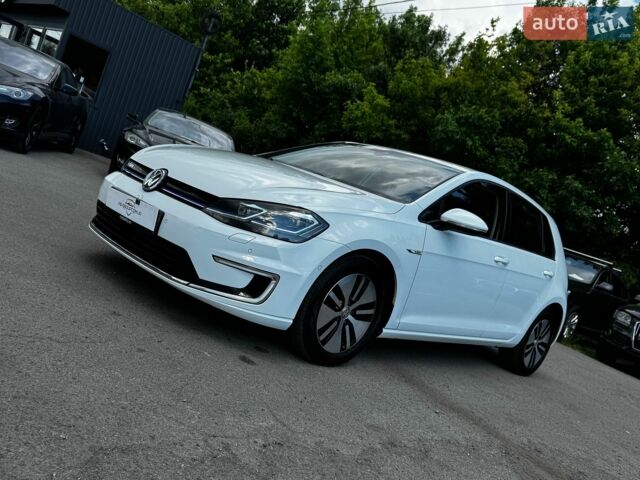 Білий Фольксваген e-Golf, об'ємом двигуна 0 л та пробігом 119 тис. км за 12800 $, фото 1 на Automoto.ua