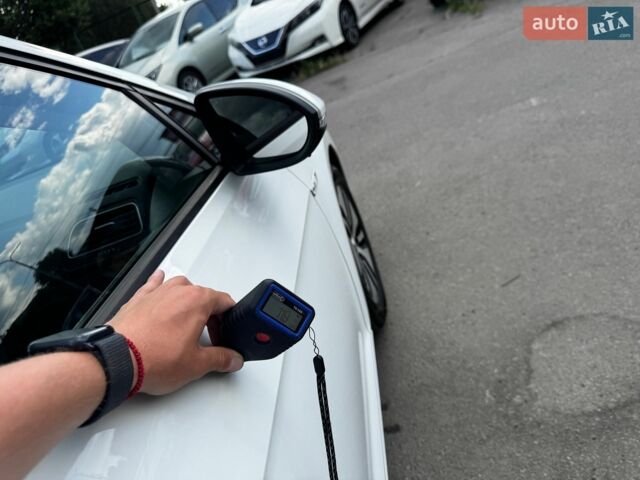 Білий Фольксваген e-Golf, об'ємом двигуна 0 л та пробігом 119 тис. км за 12800 $, фото 37 на Automoto.ua