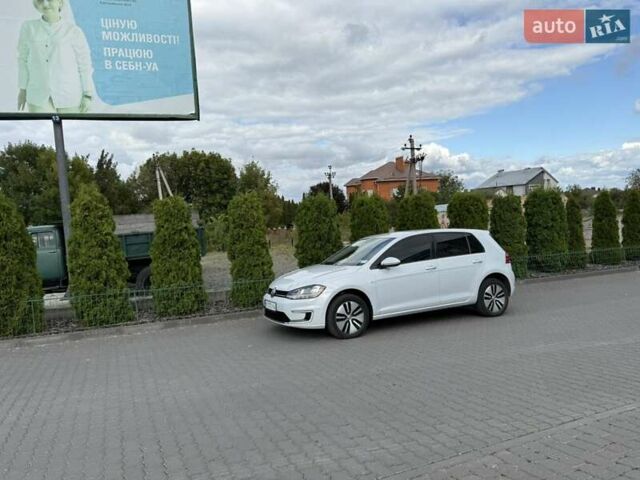 Білий Фольксваген e-Golf, об'ємом двигуна 0 л та пробігом 167 тис. км за 11800 $, фото 15 на Automoto.ua