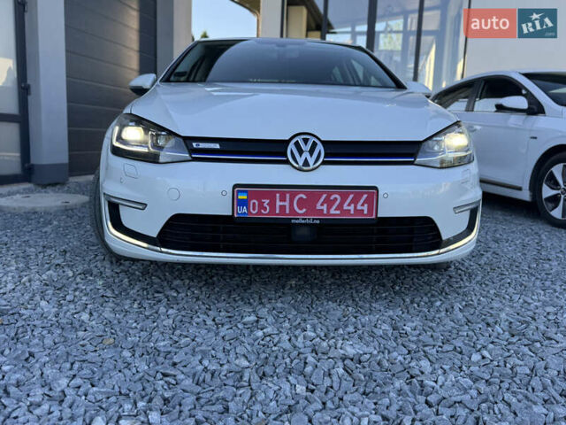Білий Фольксваген e-Golf, об'ємом двигуна 0 л та пробігом 197 тис. км за 11999 $, фото 7 на Automoto.ua