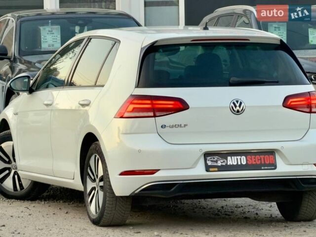 Білий Фольксваген e-Golf, об'ємом двигуна 0 л та пробігом 97 тис. км за 13800 $, фото 6 на Automoto.ua