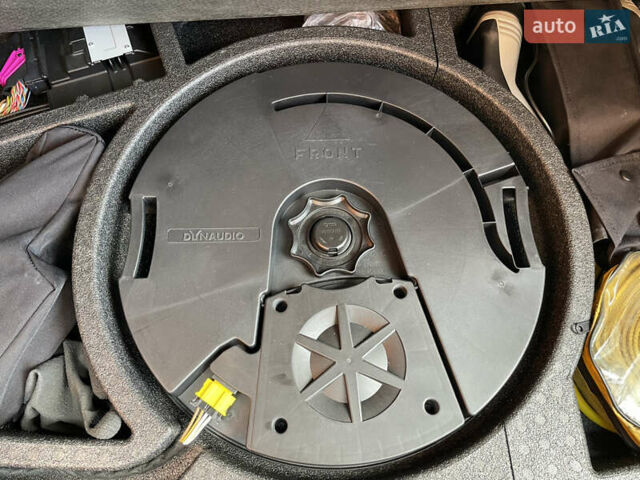 Белый Фольксваген e-Golf, объемом двигателя 0 л и пробегом 90 тыс. км за 14699 $, фото 25 на Automoto.ua