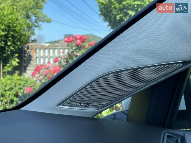 Белый Фольксваген e-Golf, объемом двигателя 0 л и пробегом 90 тыс. км за 14699 $, фото 24 на Automoto.ua