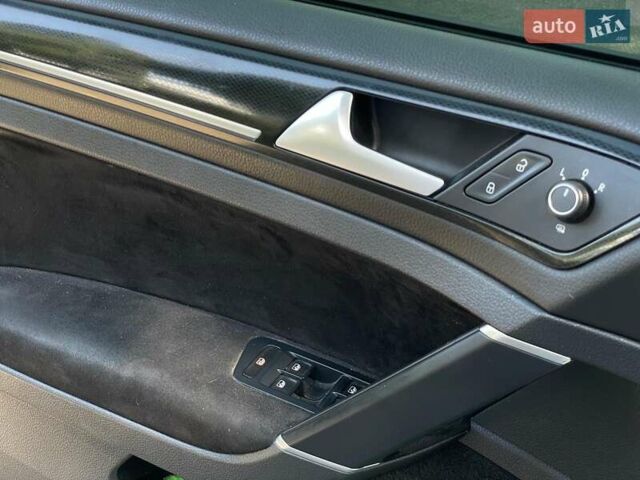 Білий Фольксваген e-Golf, об'ємом двигуна 0 л та пробігом 110 тис. км за 13530 $, фото 22 на Automoto.ua