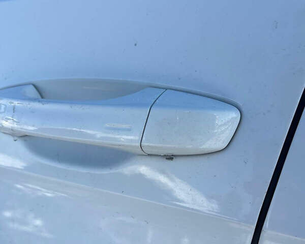 Білий Фольксваген e-Golf, об'ємом двигуна 0 л та пробігом 57 тис. км за 11500 $, фото 7 на Automoto.ua