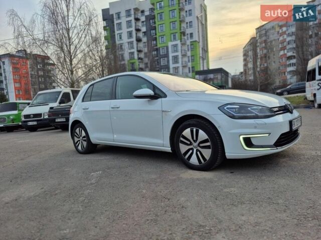 Білий Фольксваген e-Golf, об'ємом двигуна 0 л та пробігом 146 тис. км за 13500 $, фото 9 на Automoto.ua