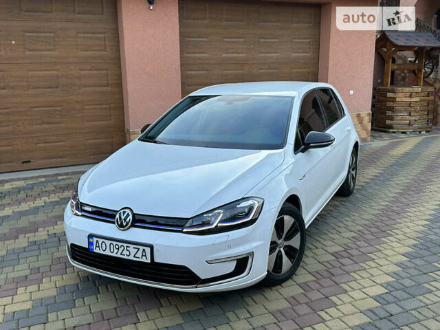 Білий Фольксваген e-Golf, об'ємом двигуна 0 л та пробігом 89 тис. км за 16999 $, фото 28 на Automoto.ua