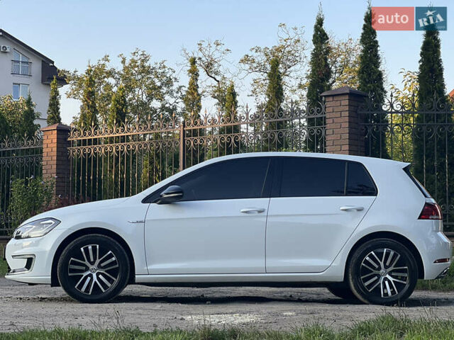 Білий Фольксваген e-Golf, об'ємом двигуна 0 л та пробігом 74 тис. км за 15200 $, фото 11 на Automoto.ua