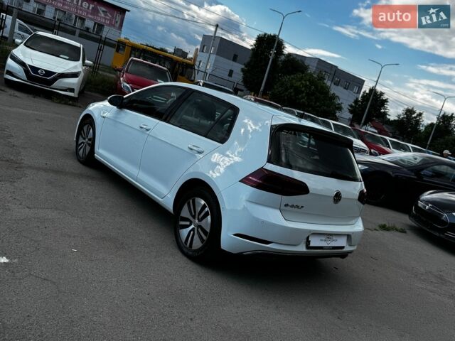 Білий Фольксваген e-Golf, об'ємом двигуна 0 л та пробігом 119 тис. км за 12800 $, фото 9 на Automoto.ua