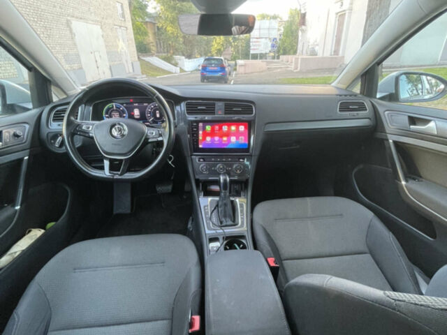 Білий Фольксваген e-Golf, об'ємом двигуна 0 л та пробігом 229 тис. км за 14999 $, фото 8 на Automoto.ua