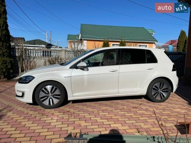 Белый Фольксваген e-Golf, объемом двигателя 0 л и пробегом 97 тыс. км за 14500 $, фото 6 на Automoto.ua