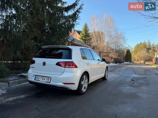Білий Фольксваген e-Golf, об'ємом двигуна 0 л та пробігом 94 тис. км за 15800 $, фото 16 на Automoto.ua