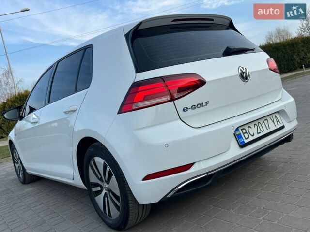 Білий Фольксваген e-Golf, об'ємом двигуна 0 л та пробігом 79 тис. км за 15200 $, фото 3 на Automoto.ua