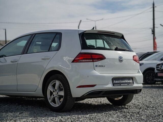 Білий Фольксваген e-Golf, об'ємом двигуна 0 л та пробігом 98 тис. км за 14300 $, фото 6 на Automoto.ua