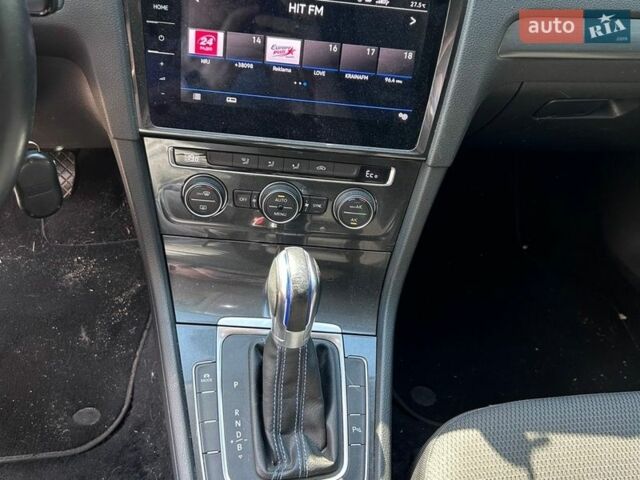 Білий Фольксваген e-Golf, об'ємом двигуна 0 л та пробігом 99 тис. км за 14500 $, фото 9 на Automoto.ua