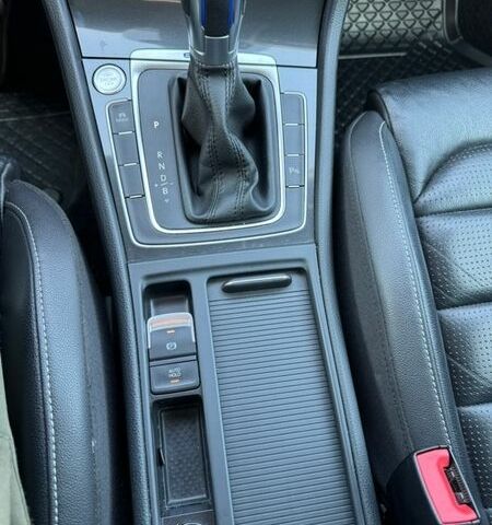 Белый Фольксваген e-Golf, объемом двигателя 0 л и пробегом 115 тыс. км за 13500 $, фото 33 на Automoto.ua