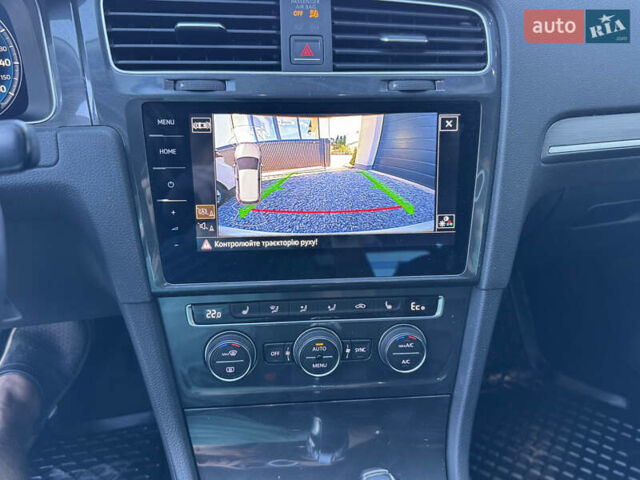 Білий Фольксваген e-Golf, об'ємом двигуна 0 л та пробігом 197 тис. км за 11999 $, фото 13 на Automoto.ua