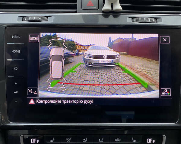 Белый Фольксваген e-Golf, объемом двигателя 0 л и пробегом 107 тыс. км за 13800 $, фото 19 на Automoto.ua