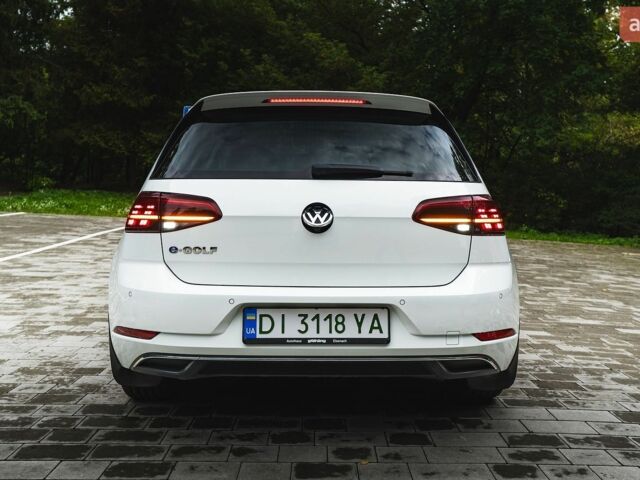 Білий Фольксваген e-Golf, об'ємом двигуна 0 л та пробігом 137 тис. км за 13500 $, фото 9 на Automoto.ua