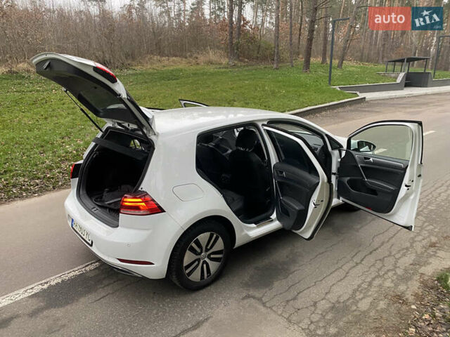 Білий Фольксваген e-Golf, об'ємом двигуна 0 л та пробігом 127 тис. км за 17000 $, фото 4 на Automoto.ua