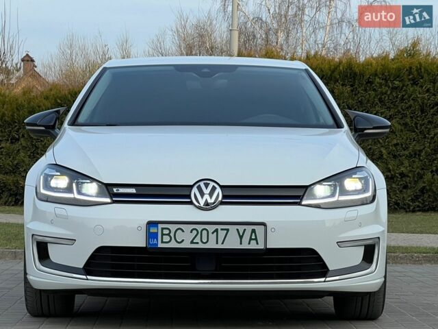 Білий Фольксваген e-Golf, об'ємом двигуна 0 л та пробігом 79 тис. км за 15200 $, фото 18 на Automoto.ua