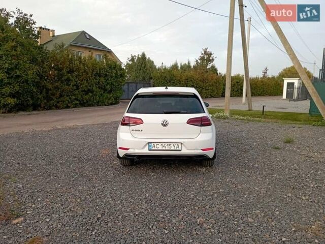Білий Фольксваген e-Golf, об'ємом двигуна 0 л та пробігом 132 тис. км за 13000 $, фото 4 на Automoto.ua