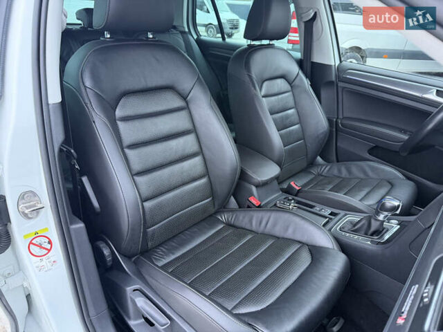 Білий Фольксваген e-Golf, об'ємом двигуна 0 л та пробігом 127 тис. км за 14900 $, фото 52 на Automoto.ua