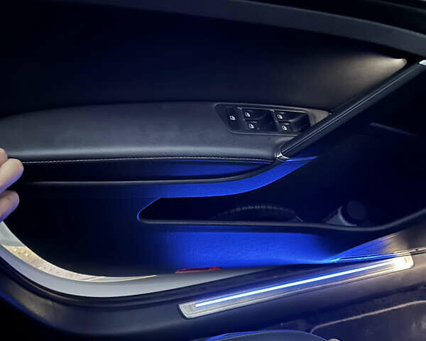 Білий Фольксваген e-Golf, об'ємом двигуна 0 л та пробігом 152 тис. км за 14800 $, фото 12 на Automoto.ua