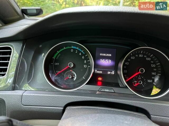 Білий Фольксваген e-Golf, об'ємом двигуна 0 л та пробігом 116 тис. км за 14200 $, фото 31 на Automoto.ua