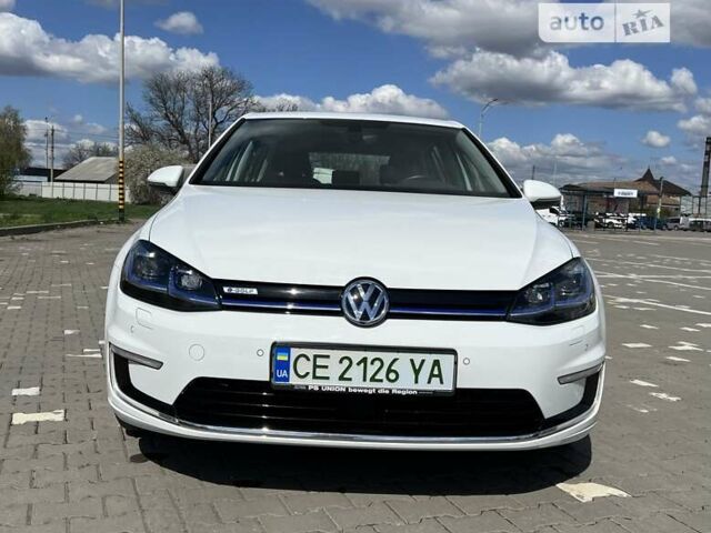 Білий Фольксваген e-Golf, об'ємом двигуна 0 л та пробігом 63 тис. км за 16000 $, фото 2 на Automoto.ua