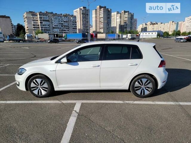 Белый Фольксваген e-Golf, объемом двигателя 0 л и пробегом 89 тыс. км за 15300 $, фото 1 на Automoto.ua