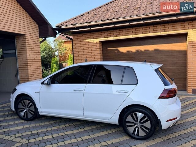 Білий Фольксваген e-Golf, об'ємом двигуна 0 л та пробігом 78 тис. км за 14999 $, фото 4 на Automoto.ua