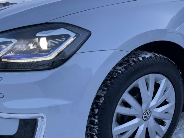 Білий Фольксваген e-Golf, об'ємом двигуна 0 л та пробігом 35 тис. км за 15900 $, фото 5 на Automoto.ua