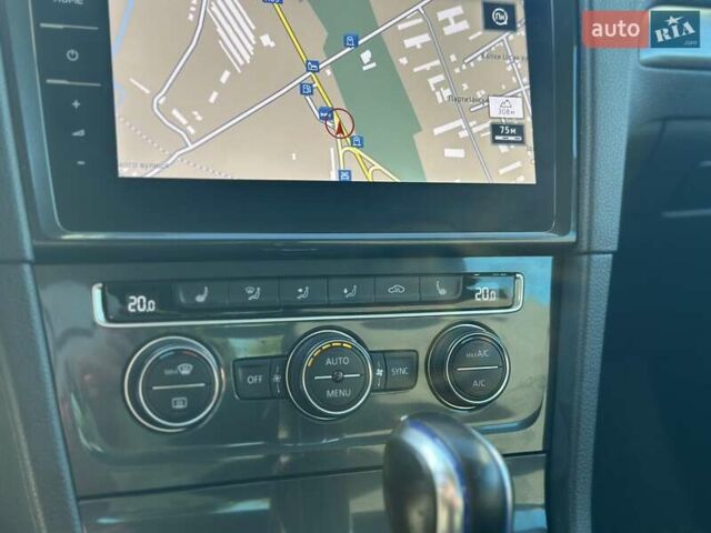 Білий Фольксваген e-Golf, об'ємом двигуна 0 л та пробігом 126 тис. км за 11900 $, фото 34 на Automoto.ua