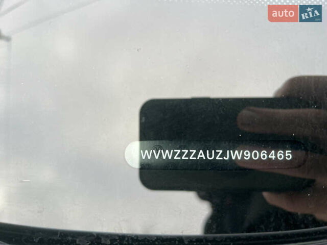 Белый Фольксваген e-Golf, объемом двигателя 0 л и пробегом 137 тыс. км за 12999 $, фото 33 на Automoto.ua