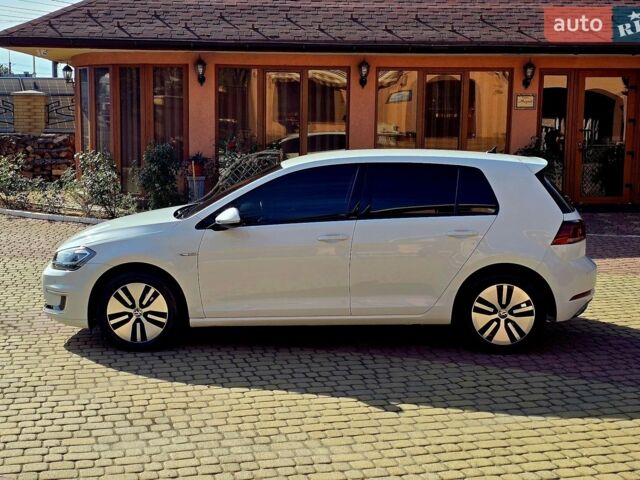 Білий Фольксваген e-Golf, об'ємом двигуна 0 л та пробігом 160 тис. км за 13850 $, фото 39 на Automoto.ua