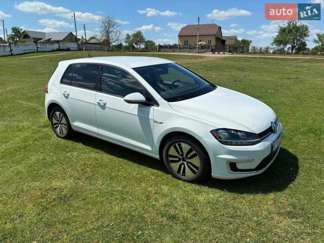Білий Фольксваген e-Golf, об'ємом двигуна 0 л та пробігом 66 тис. км за 15000 $, фото 27 на Automoto.ua