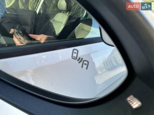 Білий Фольксваген e-Golf, об'ємом двигуна 0 л та пробігом 126 тис. км за 11900 $, фото 53 на Automoto.ua