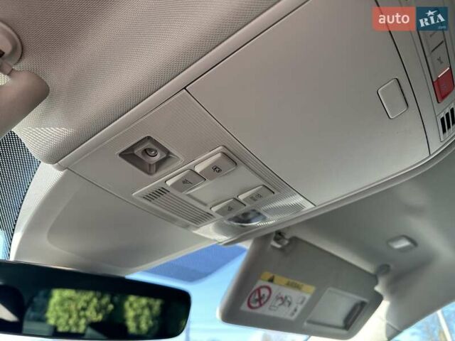 Білий Фольксваген e-Golf, об'ємом двигуна 0 л та пробігом 126 тис. км за 11900 $, фото 44 на Automoto.ua