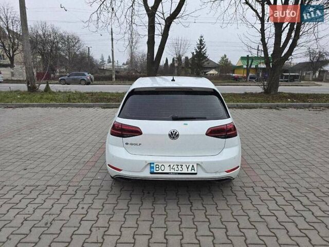 Білий Фольксваген e-Golf, об'ємом двигуна 0 л та пробігом 138 тис. км за 13900 $, фото 5 на Automoto.ua