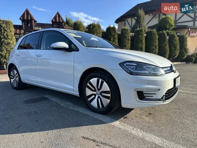 Білий Фольксваген e-Golf, об'ємом двигуна 0 л та пробігом 126 тис. км за 11900 $, фото 8 на Automoto.ua