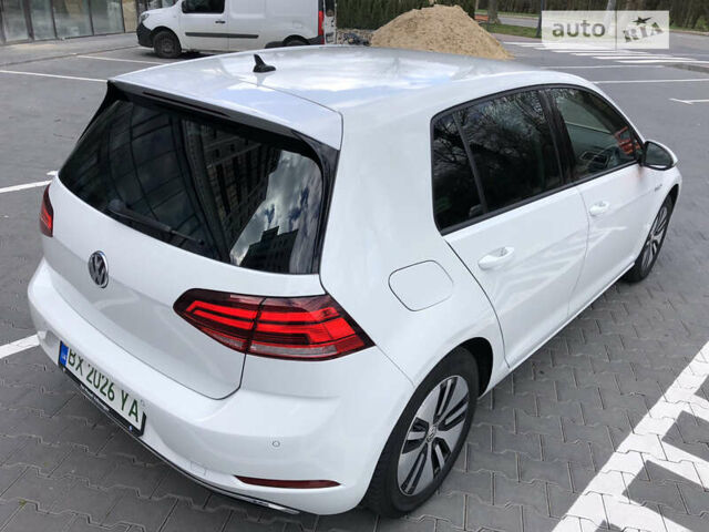 Белый Фольксваген e-Golf, объемом двигателя 0 л и пробегом 125 тыс. км за 14999 $, фото 23 на Automoto.ua