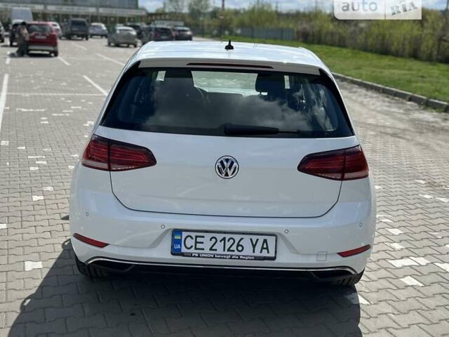 Білий Фольксваген e-Golf, об'ємом двигуна 0 л та пробігом 63 тис. км за 16000 $, фото 11 на Automoto.ua