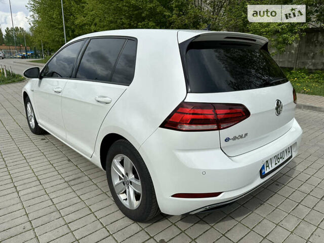 Білий Фольксваген e-Golf, об'ємом двигуна 0 л та пробігом 93 тис. км за 16400 $, фото 8 на Automoto.ua